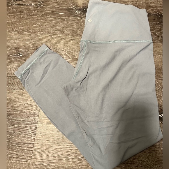 Lululemon Align Leggings - Picture 1 of 3